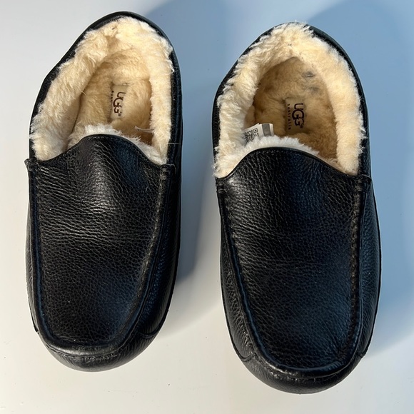 Ugg Men’s Ascot Leather Slipper WORN ONCE around house! Size 10 - Picture 5 of 15